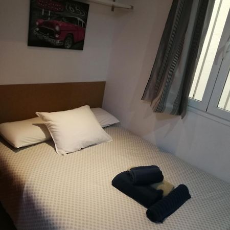 Microloft En Lavapies, 15 Metros Apartment มาดริด ภายนอก รูปภาพ