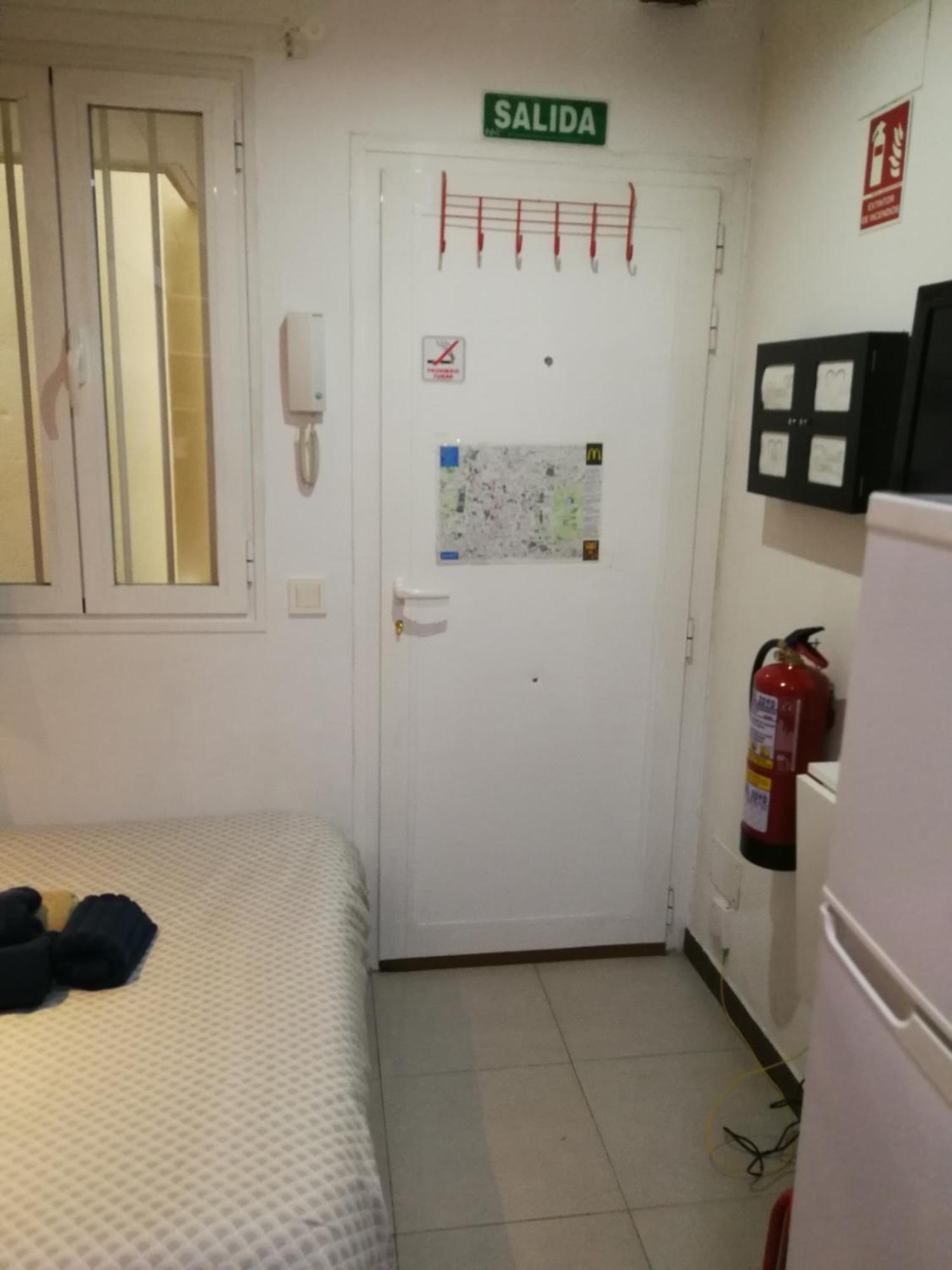 Microloft En Lavapies, 15 Metros Apartment มาดริด ภายนอก รูปภาพ